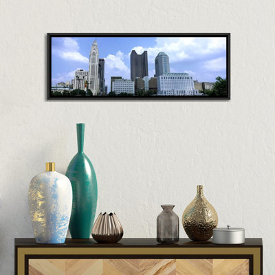 « ohio, columbus, clouds over tall building structures », reproduction de photo sur toile