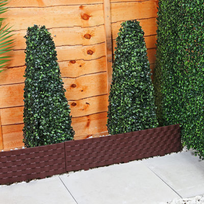 Gravett 114.3 cm H x 88.9 cm W Lawn Edging Fencing