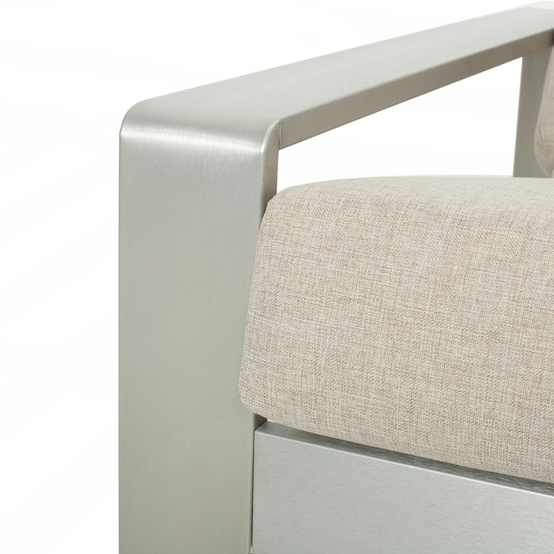 Ensemble de 2 chaises longues d'extérieur et d'intérieur en aluminium avec structure à finition argentée et coussin beige