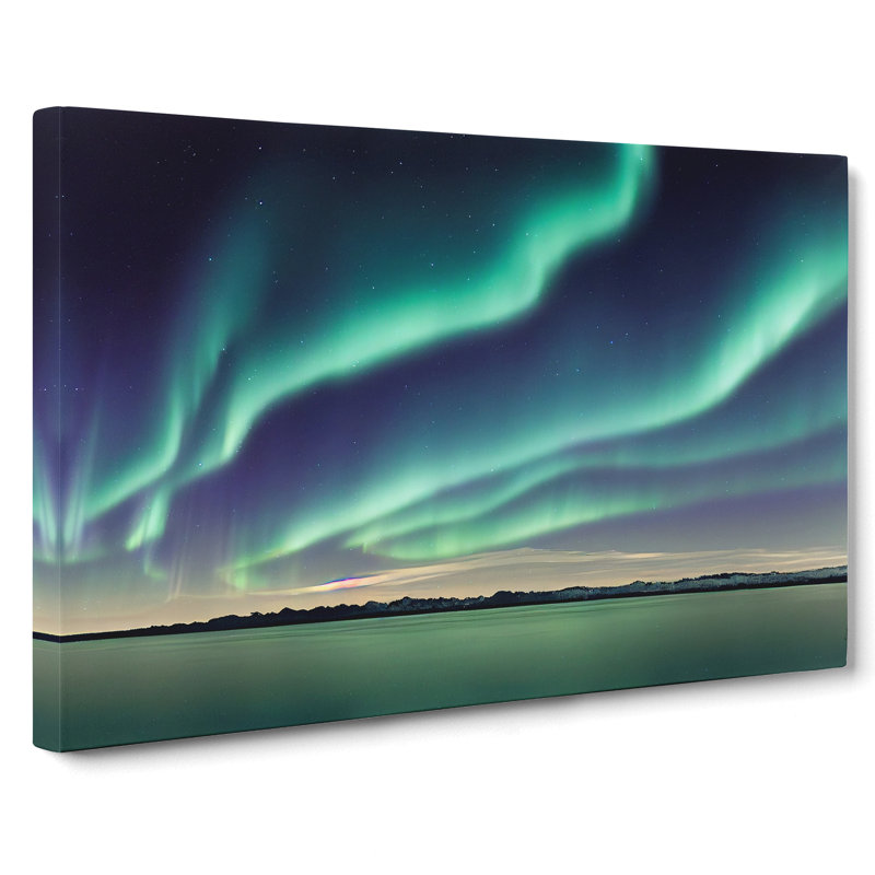 King Aurora Borealis - Wrapped Canvas Print, 35cm H x 50cm W x 3cm D