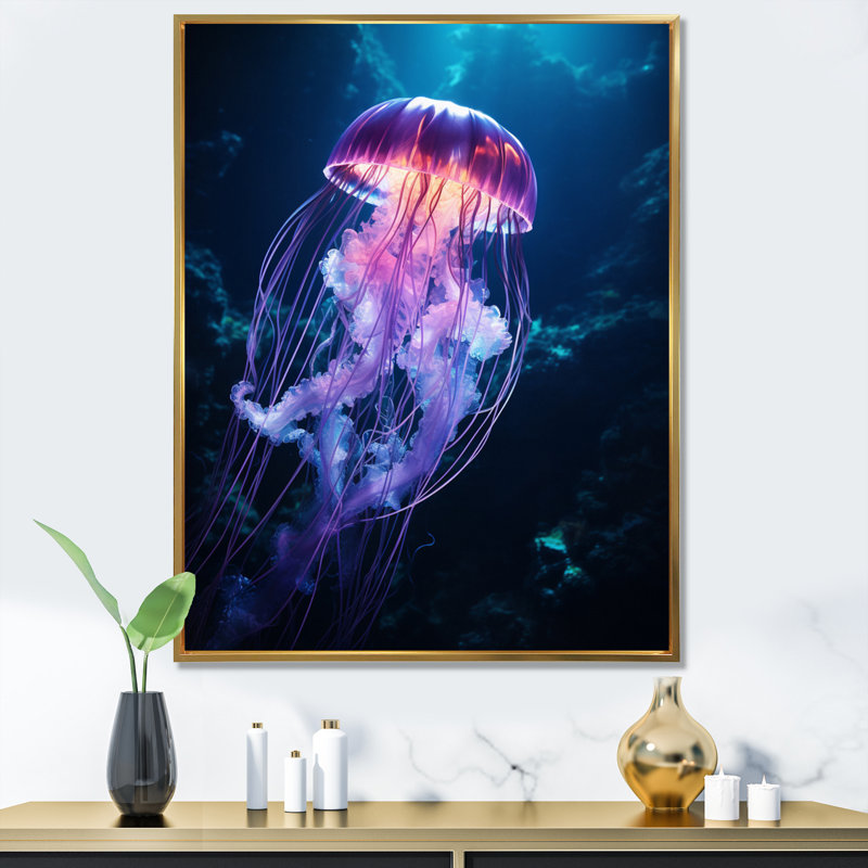 Vannatter Ethereal Glow Jellyfish I - Imprimé, H 20 po x l 12 po x P 1 po, Cadre flottant doré