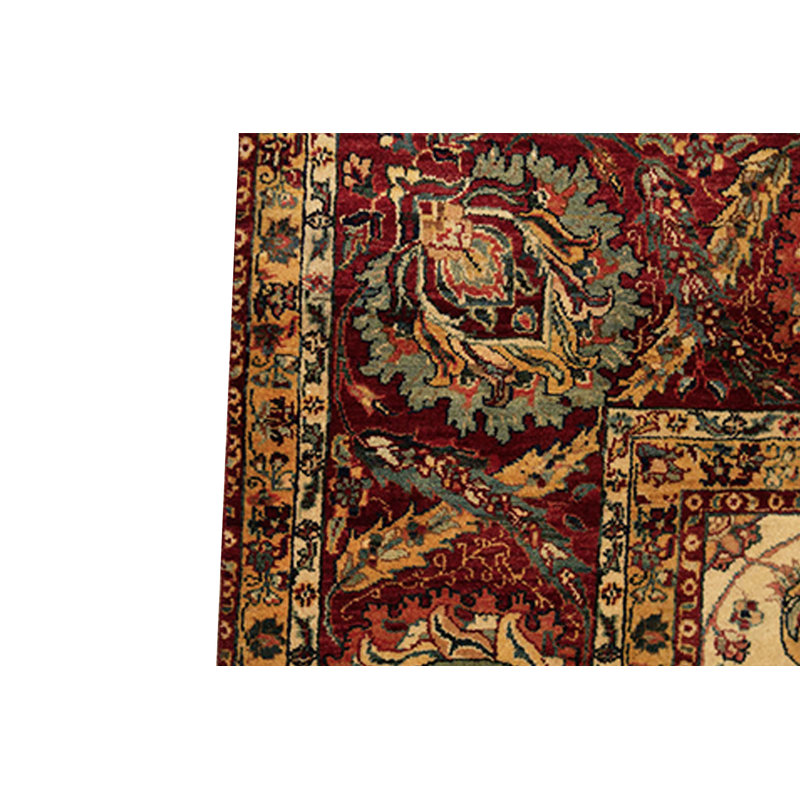 Wool Floral Area Rug in Cream