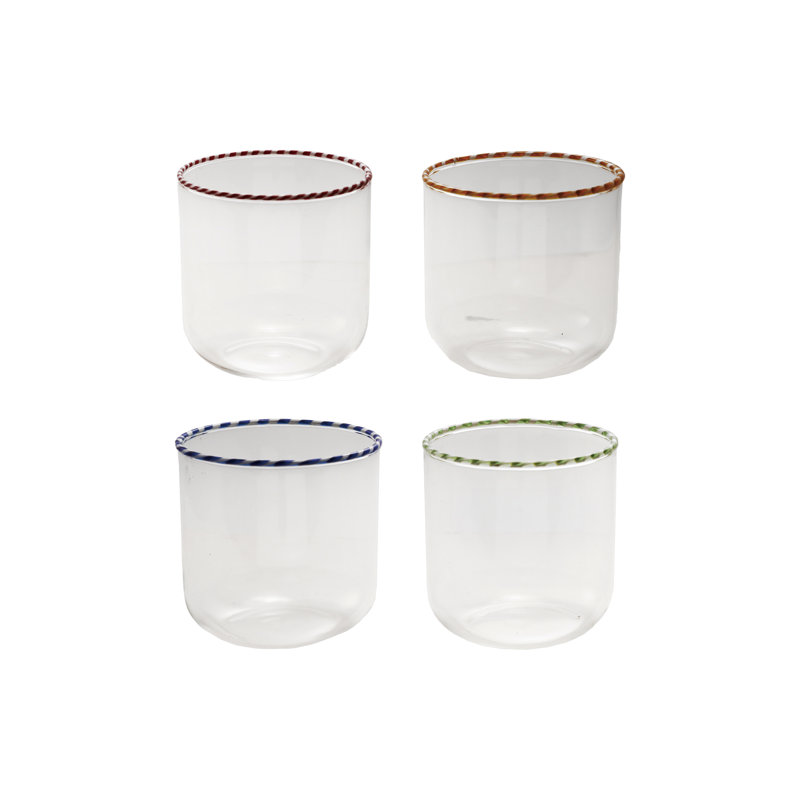 Verre à boire avec rebord rayé
