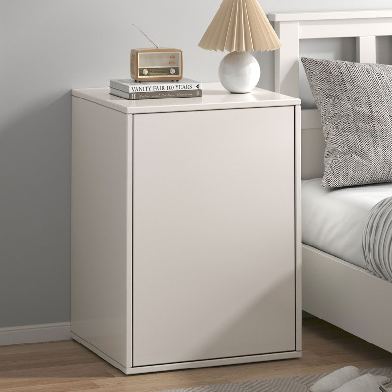 Casier avec portes 15,7 po Desideria