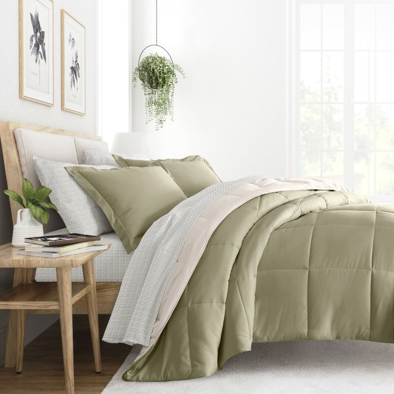 Full Sage Reversible Microfiber Bed in a Bag Set
