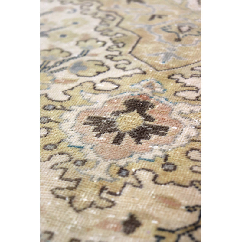 Kayseri One-of-a-Kind 4'8" X 6'11" Area Rug