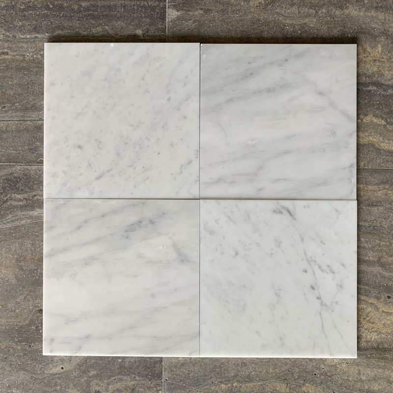 Carreau de marbre et mur 12 po x 12 po Bianco Carrara
