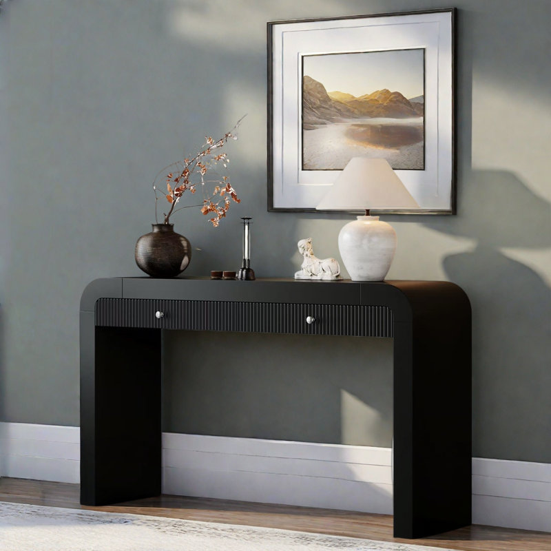 Console rustique avec 2 tiroirs, conception cannelée, coins courbés et pieds épais
