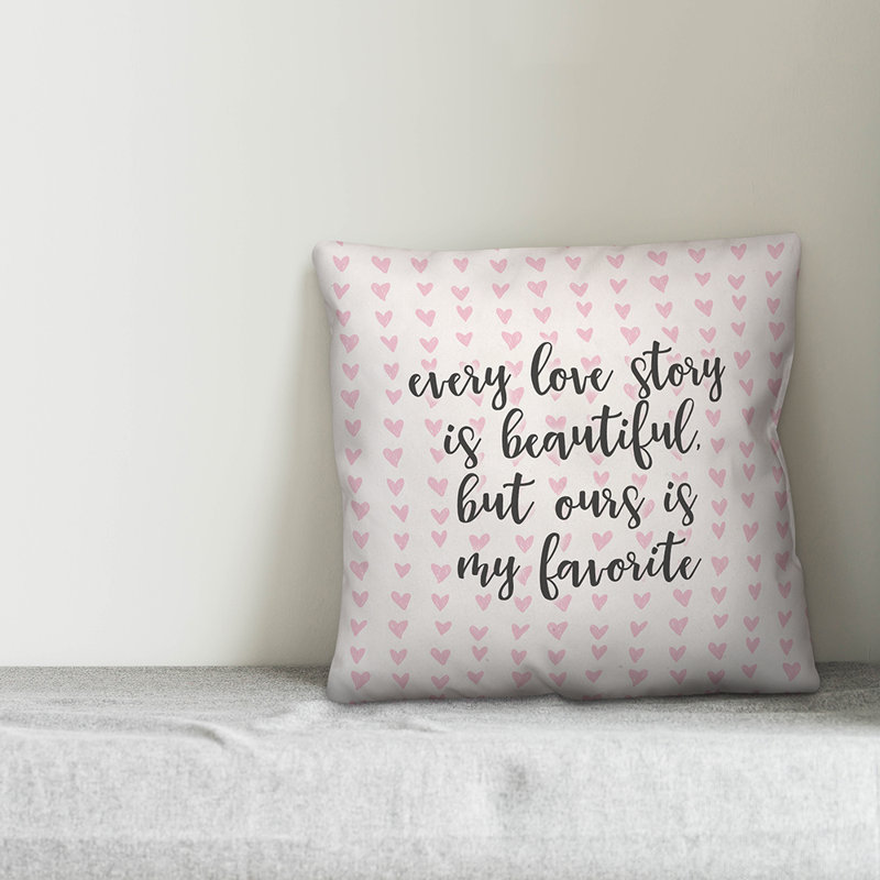  Coussin décoratif «Every Love Story is Beautiful in Hearts», Coussin décoratif
