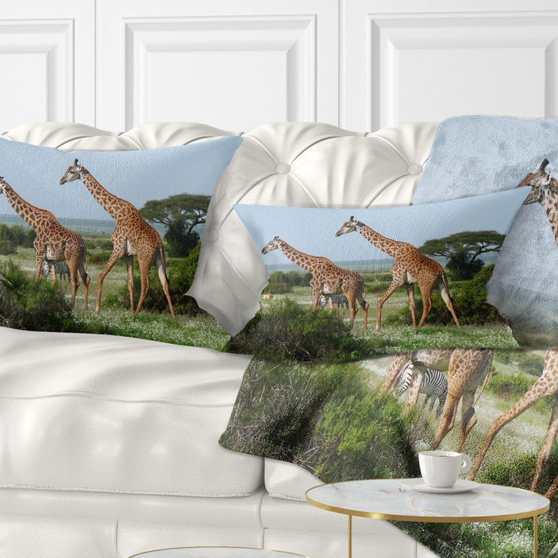Coussin décoratif 2 girafess dans un savannah africain