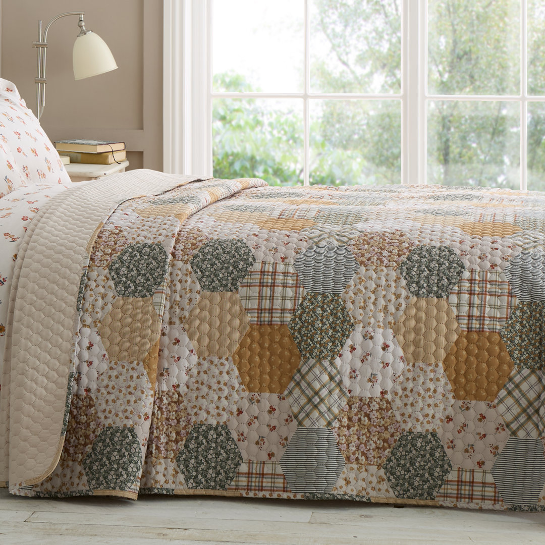 Floral Patchwork Quilted Bedspread