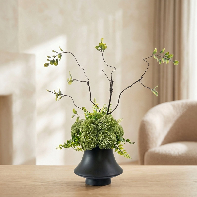Arrangement organique moderne dans un pot