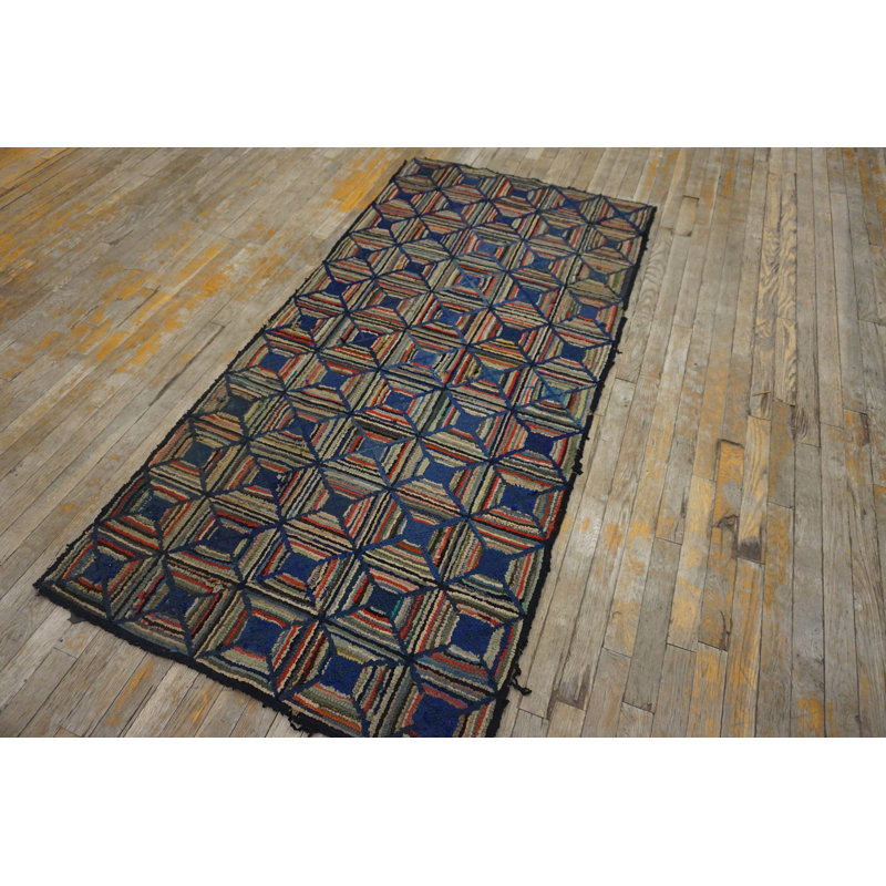 Tapis crocheté antique à motif d'art populaire