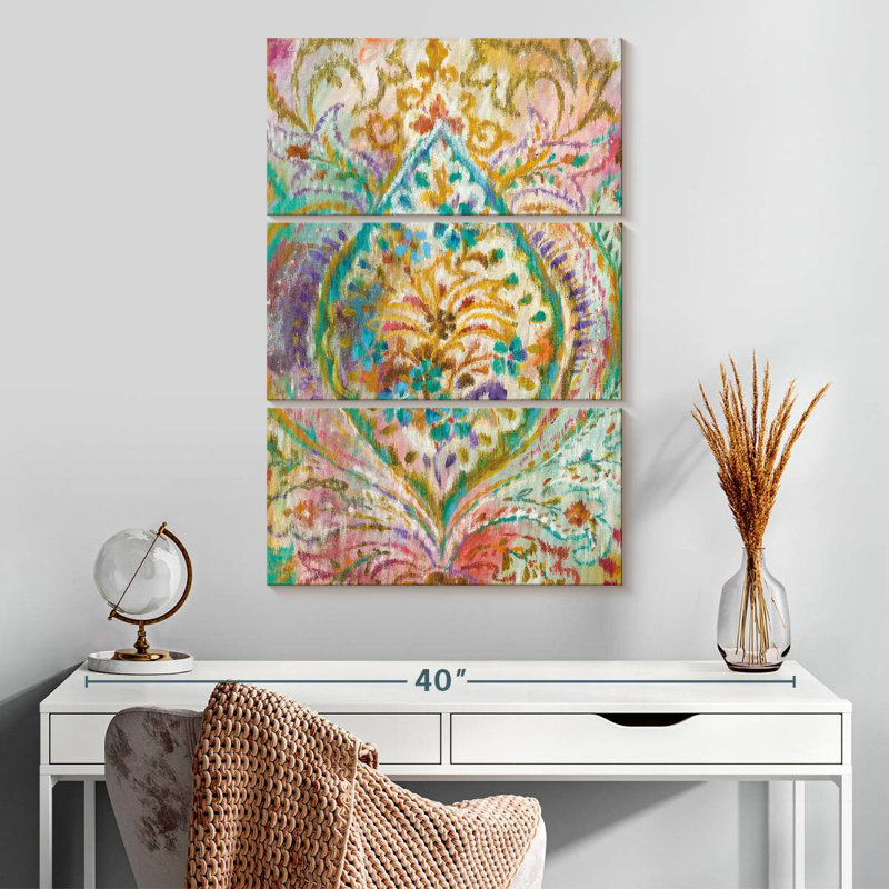 Kerner Boho Paisley II, 32" H x 20" W
