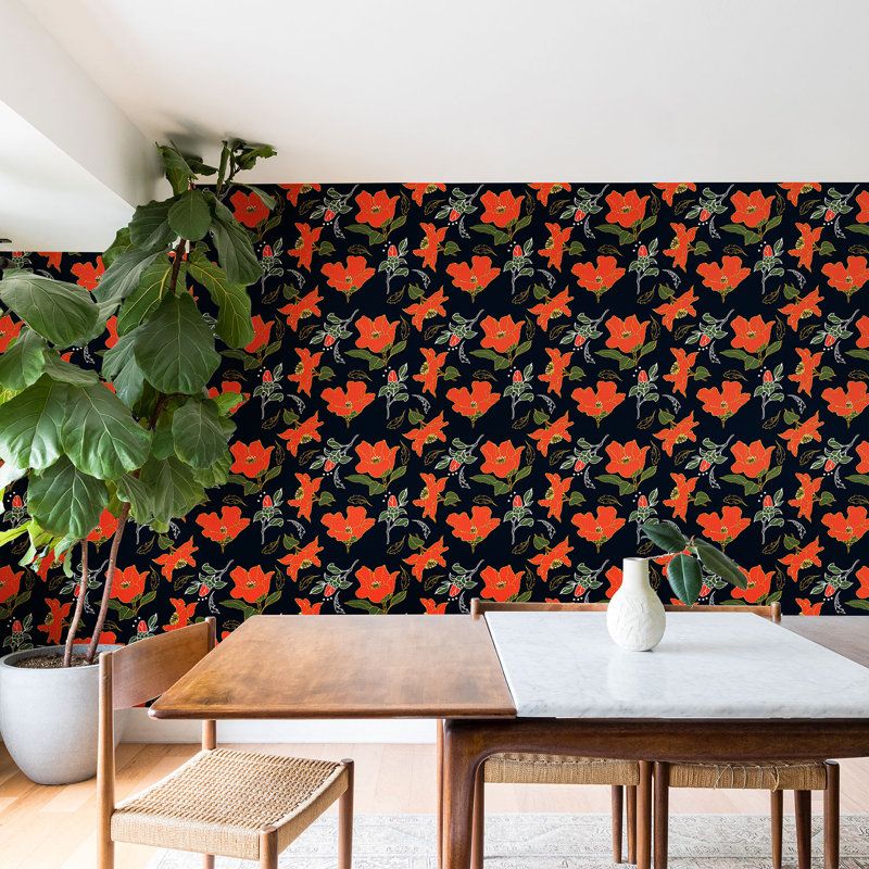 Panneau de papier peint adhésif Kesgrave Night Bloom, 4' L x 24" W