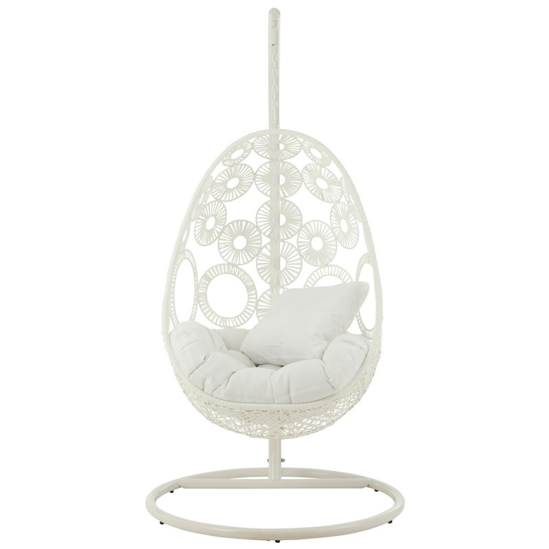 Spring / Summer 2024 113 Wide Tufted, White