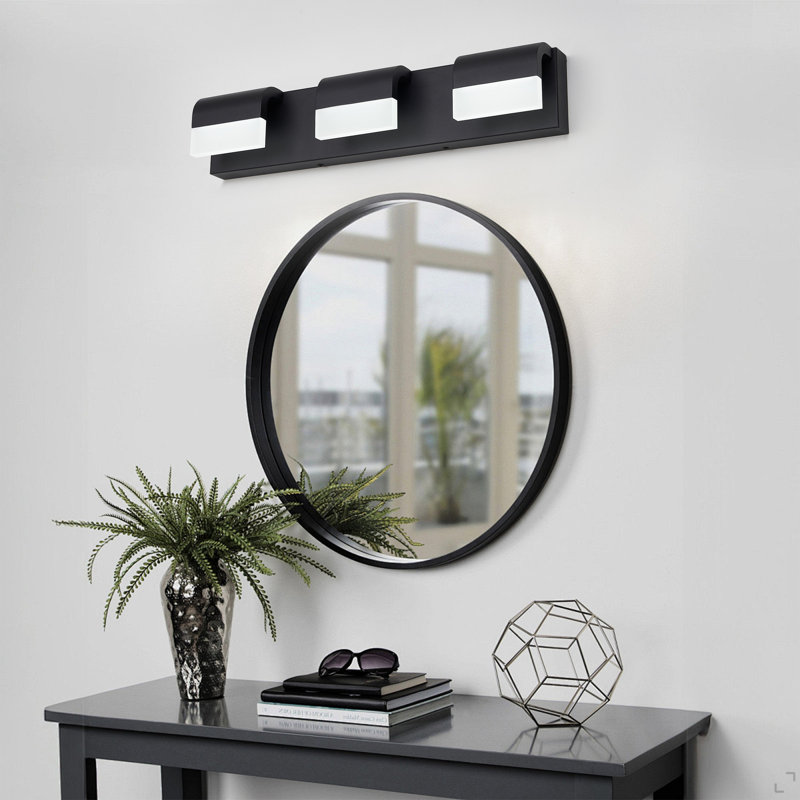 Luminaire de salle de bain mural à DEL 3 lumières DEL pour salle de bain, H 4,3 po x l 21,7 po x P 3,5 po, Noir
