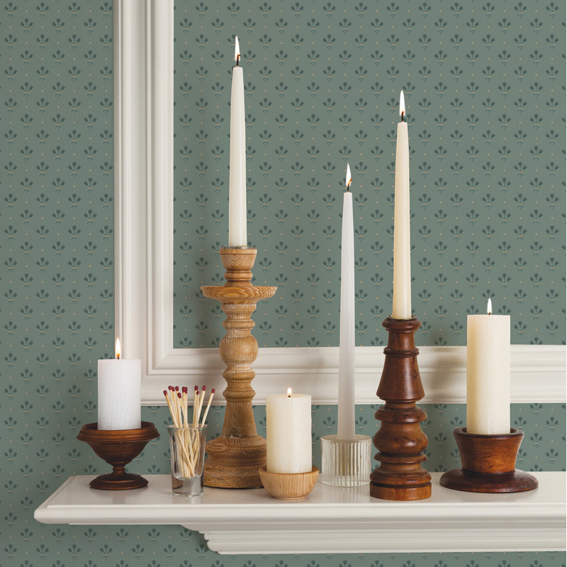 Bryanna 10.05m x 53cm Matte Wallpaper Roll, Light Green