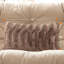 Housse et insert de coussin en fausse fourrure -576682801-576448738