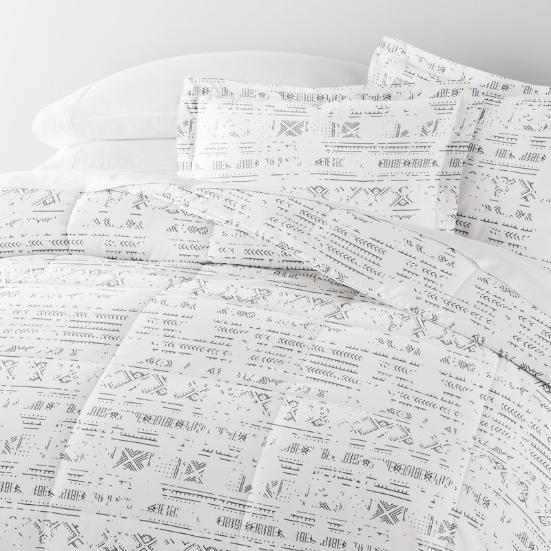 Comforter Set Patterned Microfiber All Season Down-Alternative Ultra Soft Bedding in Distressed Field