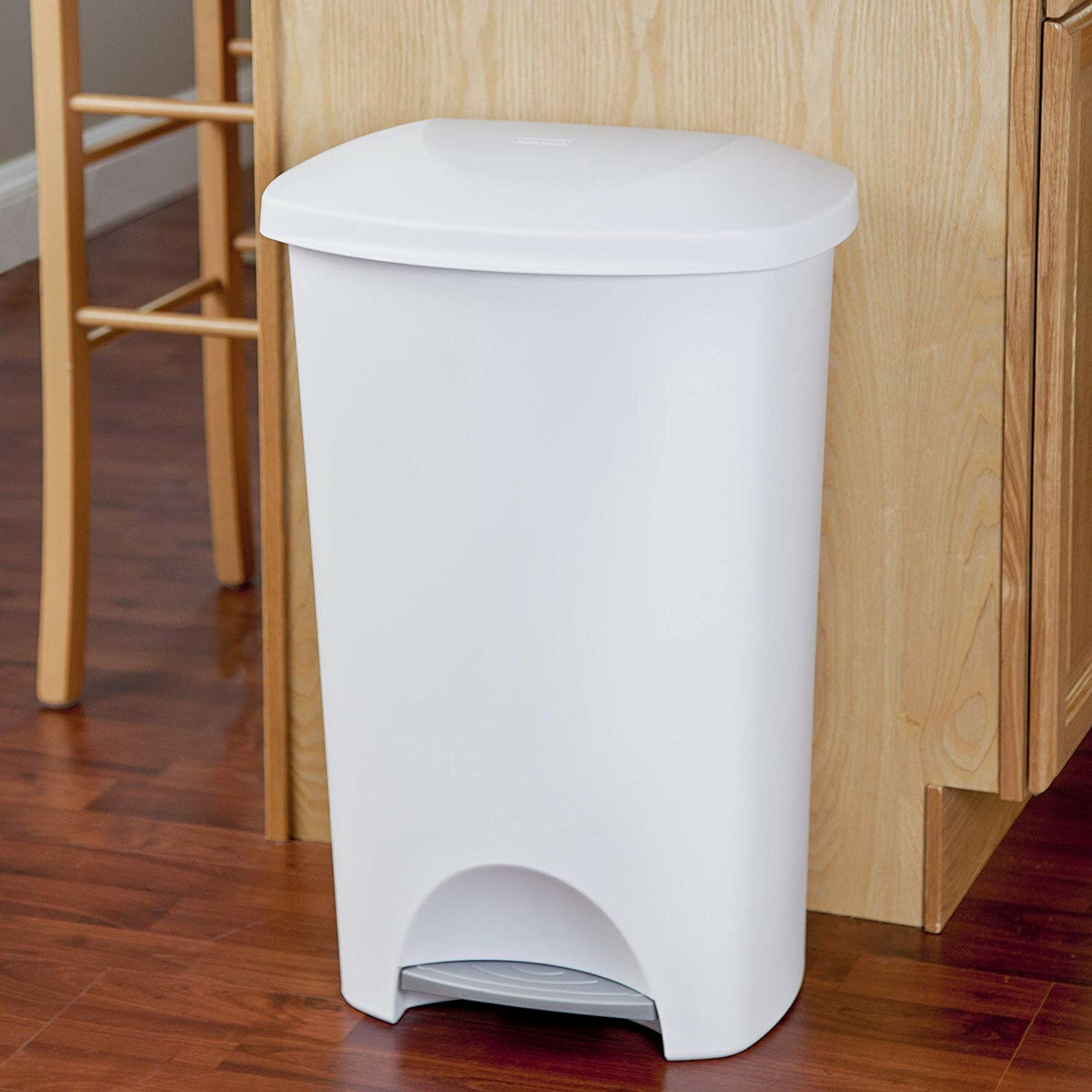 Sterilite 11 Gallon Step on Trash Can &amp; Reviews | Wayfair