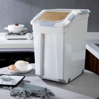 Prep and Savour 845 Oz. Bulk Food Storage Container