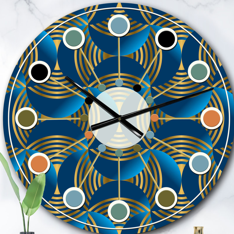 Vagues géométriques abstraites en or et bleu marine - horloge murale moderne Mid-Century, Surdimensionné