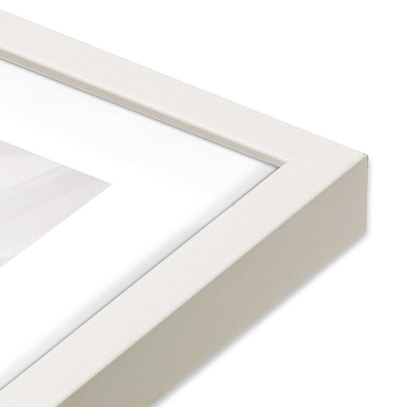«Serene Village Waterscape Print», sans cadre, 36 po x 24 po, Cadre opaque blanc, H 21 po x l 17 po x P 1,25 po