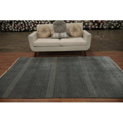Bloomsbury Market Sleek Contemporary Area Rug 5x8 for Home Interiors