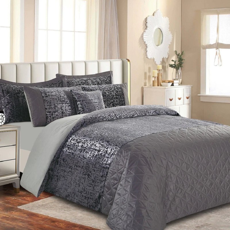 Velvet Geometric Duvet Cover with Pillowcases, Silver, Kingsize Duvet Cover + 2 Standard Pillowcases