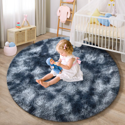Tapis à poil long bleu doux à poils noués et teinté Ebern Designs