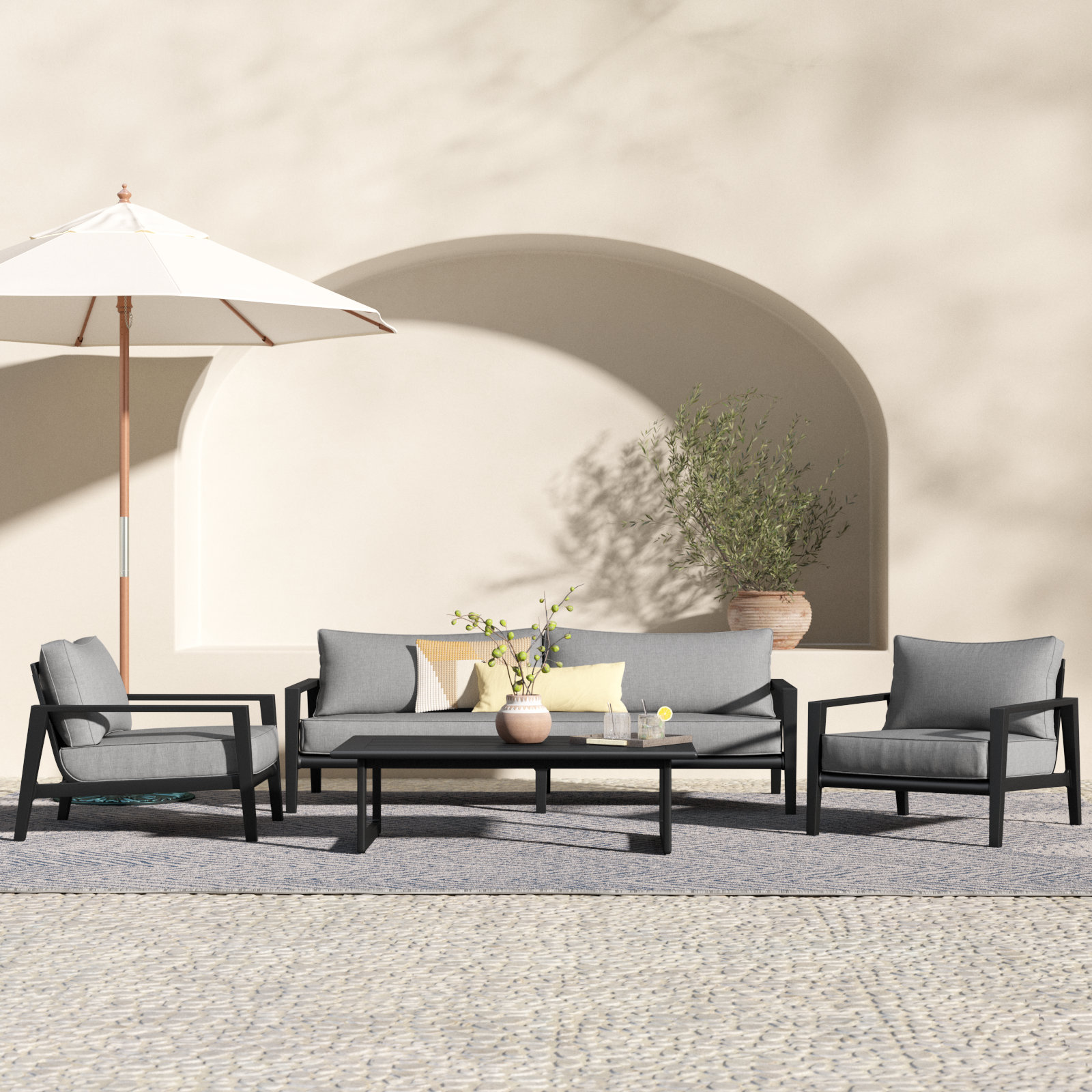 Trosclair 5-Person Patio Seating Group