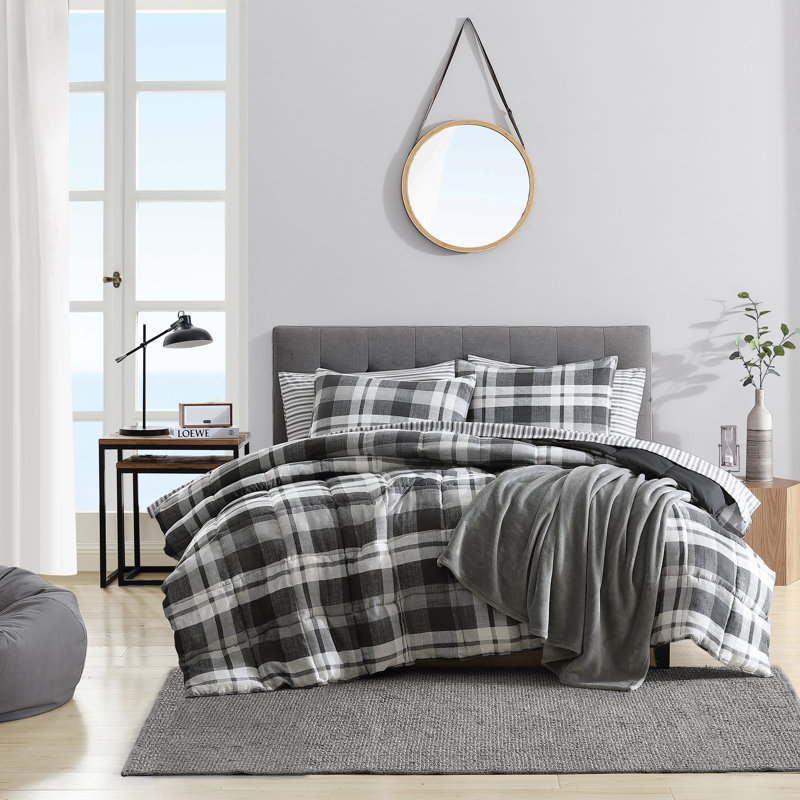 Ensemble d'édredon en suédine à motif écossais Nautica Crossview, Édredon pour grand lit + 2 taies décoratives