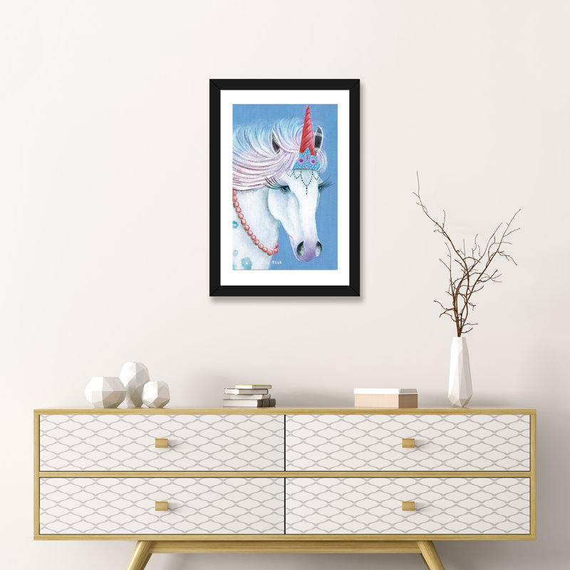 «Unicorn I» par Tava - impression d'art graphique, H 24 po x l 16 po x P 1 po, Papier encadré noir, Blanc