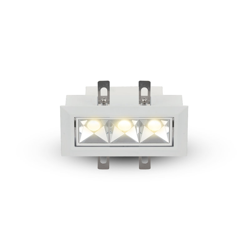 Luminaire encastré réglable à 3 lumières Rubik à certification intégrée ETL avec garniture, angle de faisceau 34