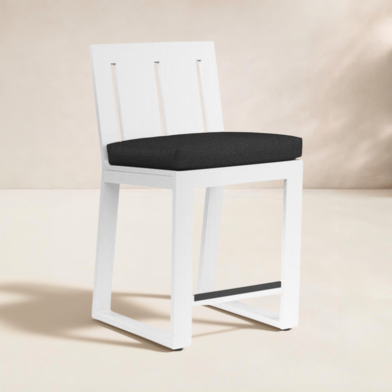 Tabouret de bar avec coussin Camela, Tabouret de bar (siège d'une hauteur de 26 po), Tissage uni Sunbrella® Spectrum carbone