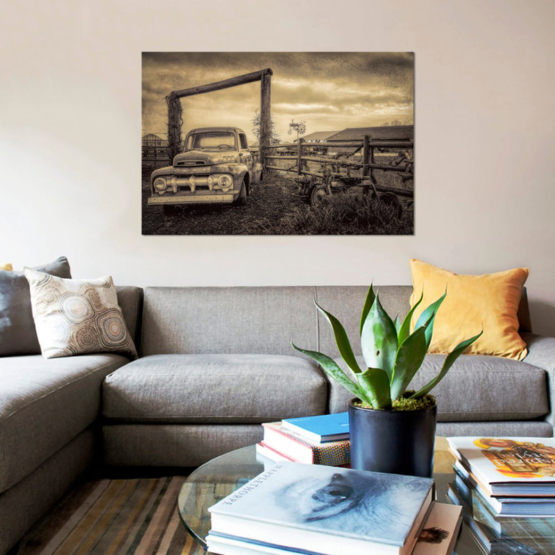 «Old Ford at the Farm» par Don Schwartz - Estampe numérique sur toile tendue avec châssis, H 8 po x l 12 po x P 0,75 po