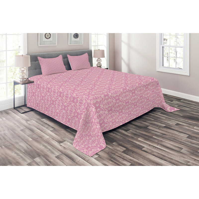 Traditional Polyester Damask Coverlet, King Bedspread + 2 Shams