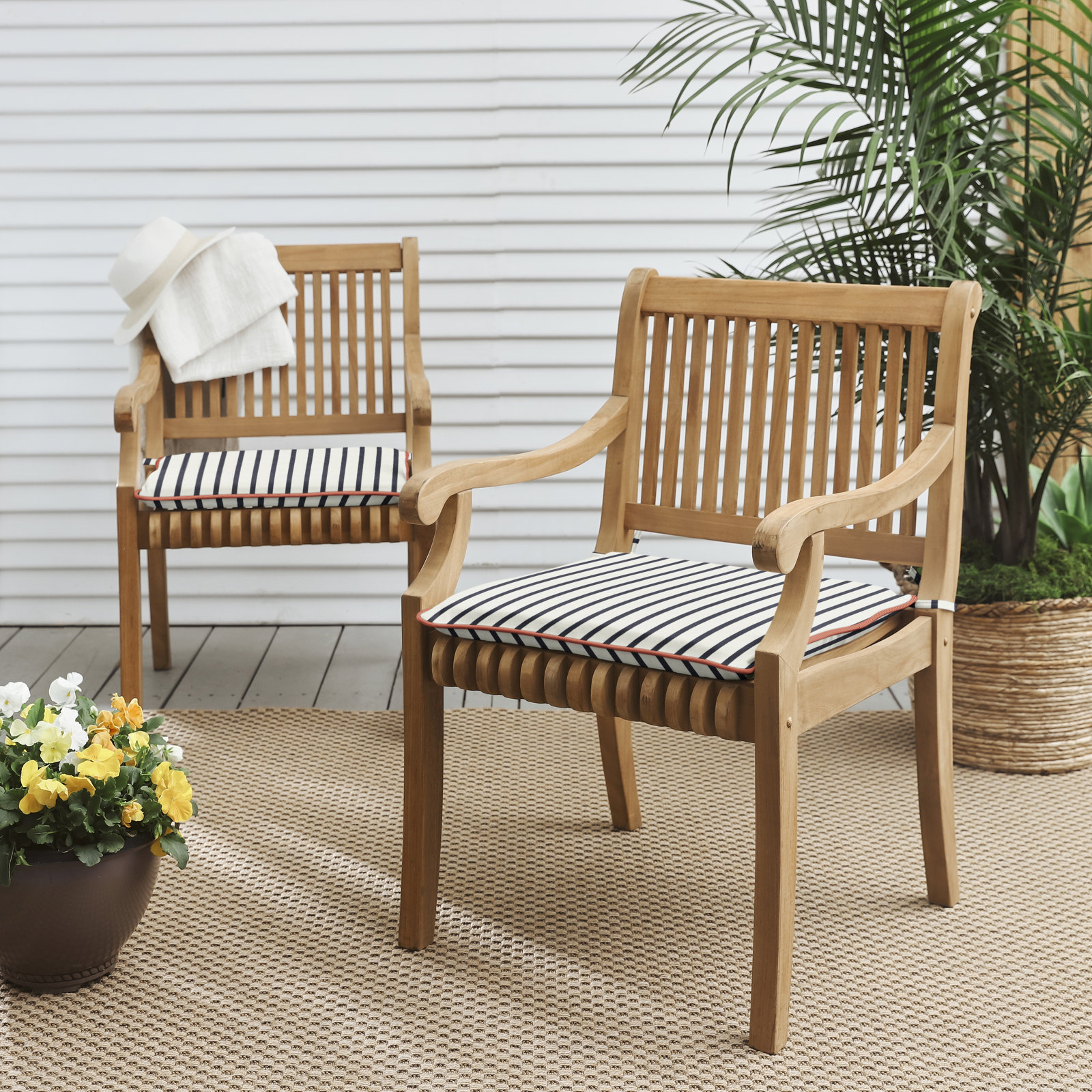 Rola 21" Sunbrella® Chair Pad, 2" H x 19" W x 17" D