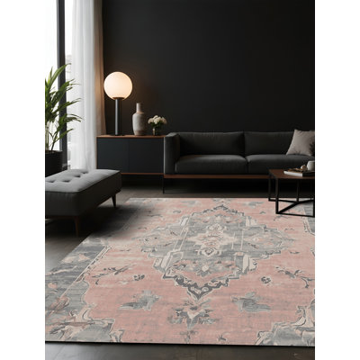 Tapis gris soyeux et moelleux