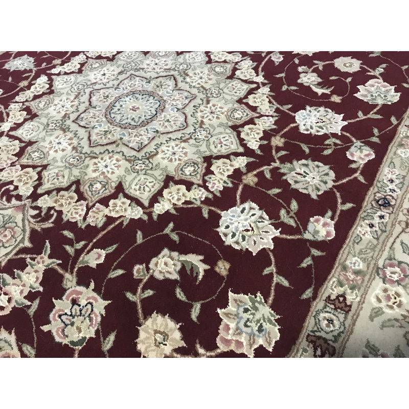 Hand-Knotted High-Quality Gray Area Rug