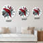 Perroquet rouge sur une branche dans la jungle - horloge murale traditionnelle-639826772