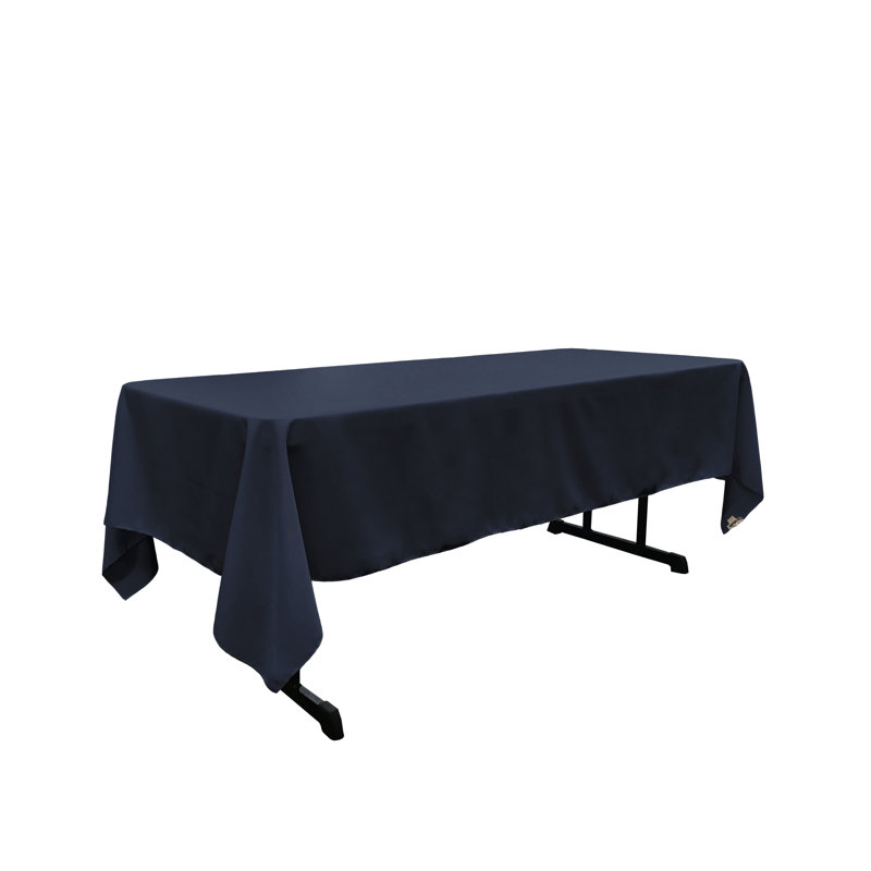 Nappe rectangulaire en polyester résistante aux taches Fisher, Bleu marine, 102 po x 60 po