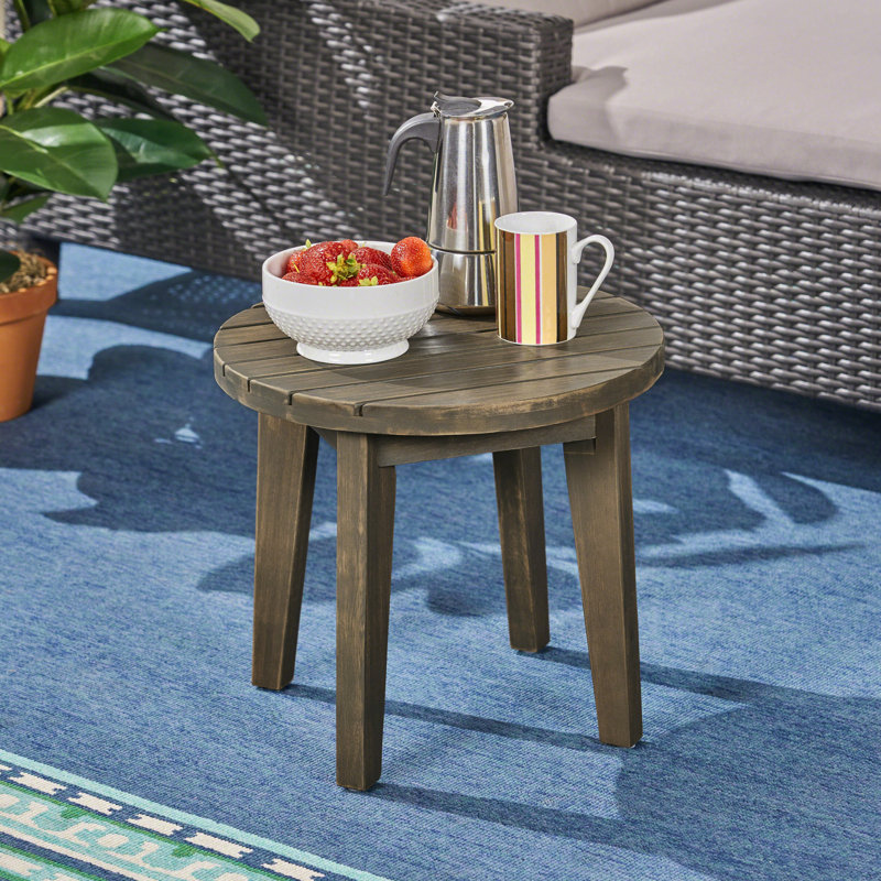 Table d'appoint d'extérieur en bois gris de 40 cm (16 po), avec des lattes élégantes et un style rustique. Finition grise.