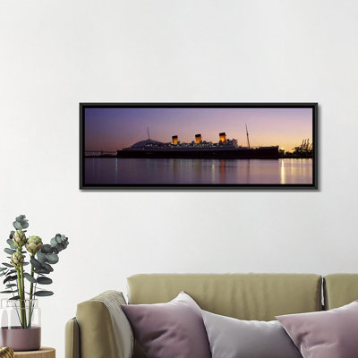 Reproduction de photo sur toile Ponoramique RMS Queen Mary, Long Beach, Californie
