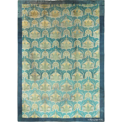 Grand tapis antique Donegal Arts Crafts