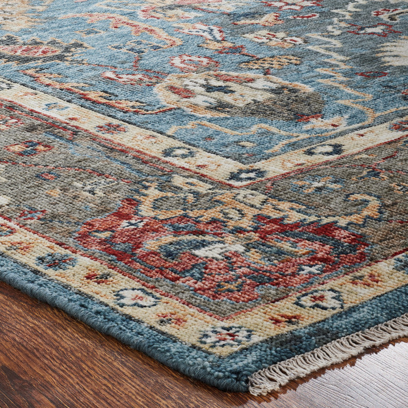 Wool Area Rug in Blue, Rectangle 6' x 9'