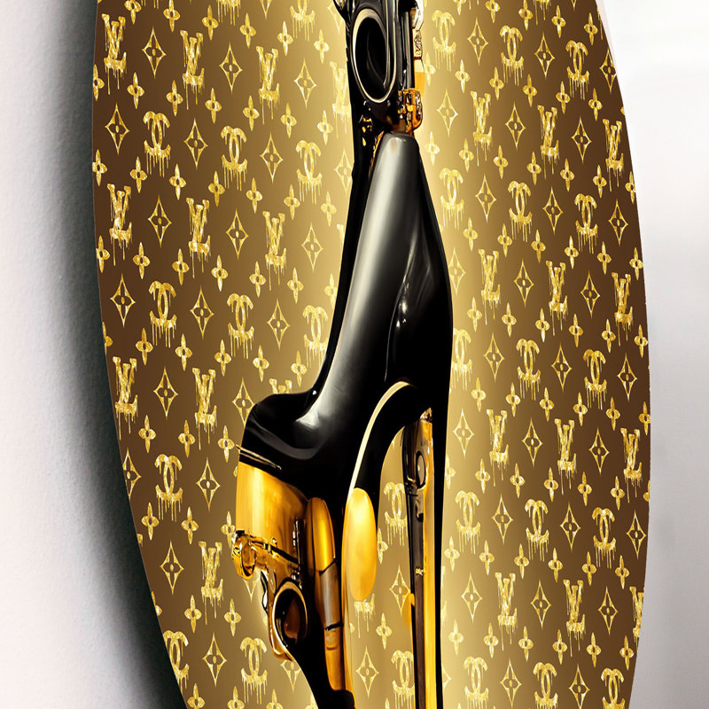 «Luxury Brand Bionic Heel IV - Fashion», art mural rond sur métal, L 16 po x H 16 po