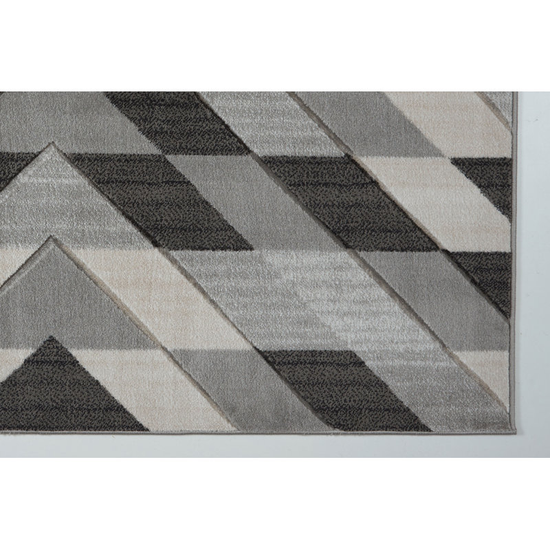 Tapis géométrique noir / gris Billie-Loren, l 7 pi 8 po x H 10 pi 5 po