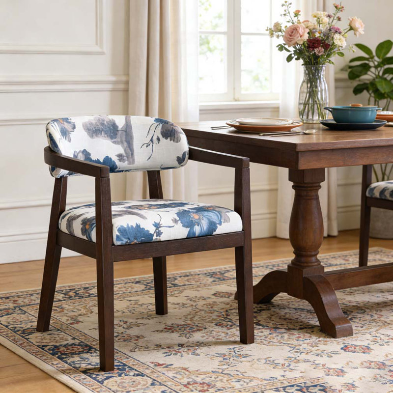 DINING ARM CHAIR